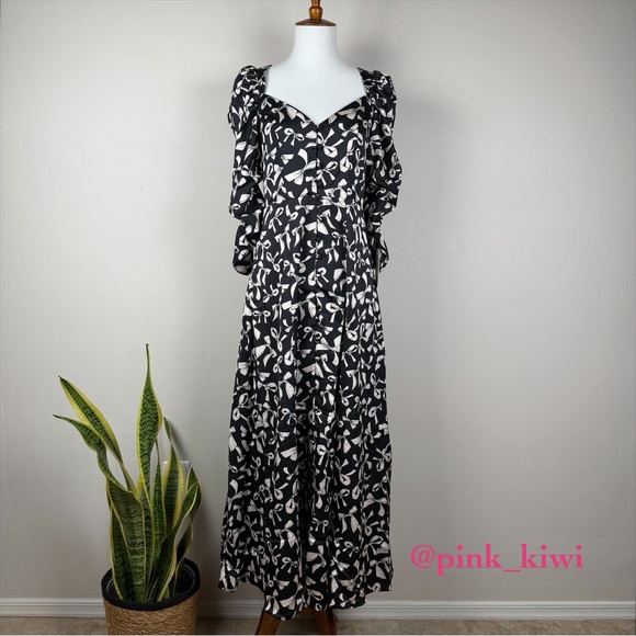 For Love And Lemons Dresses & Skirts - For Love & Lemons Angelica Bow Print Maxi Dress